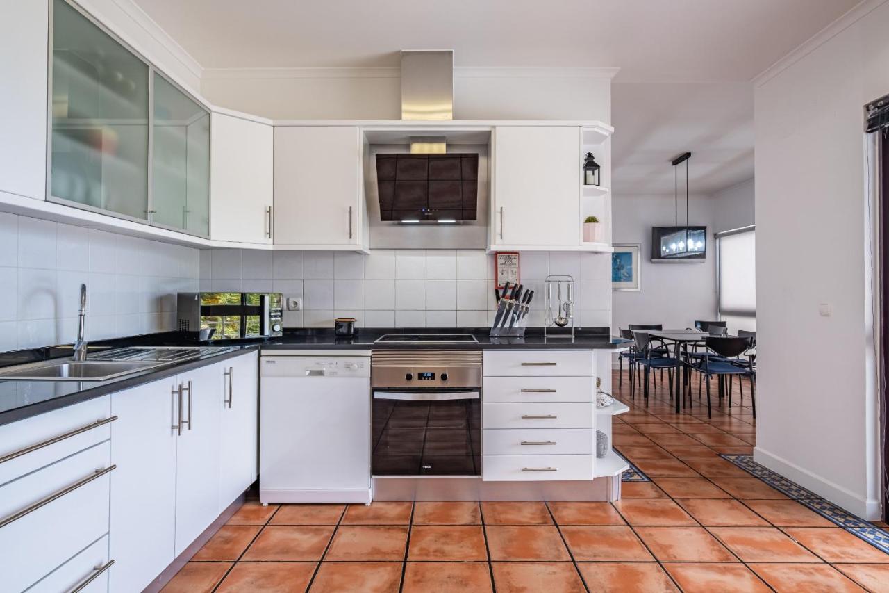 Ample Villa With Pool And Gorgeous Ocean View Funchal  Exterior foto
